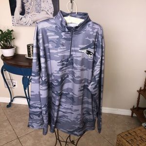 NWT ZUBAZ XXL New England Patriots Pullover Top